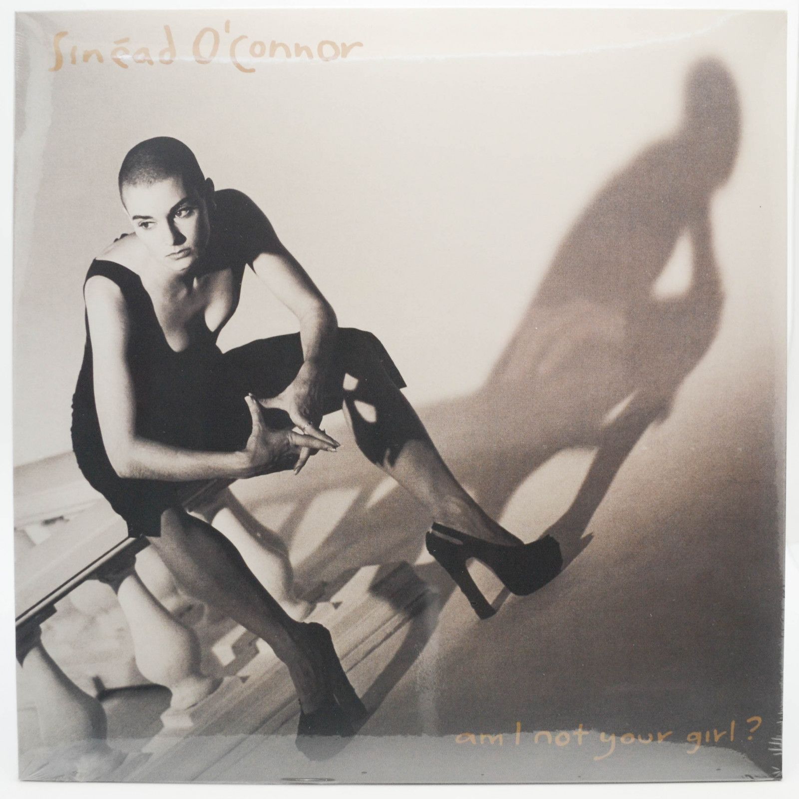 Sinéad O'Connor — Am I Not Your Girl? (UK), 1992