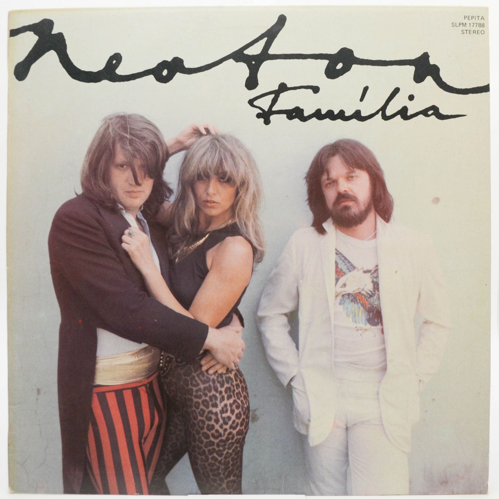 Neoton Família — Neoton Família (1-st, Hungary), 1983