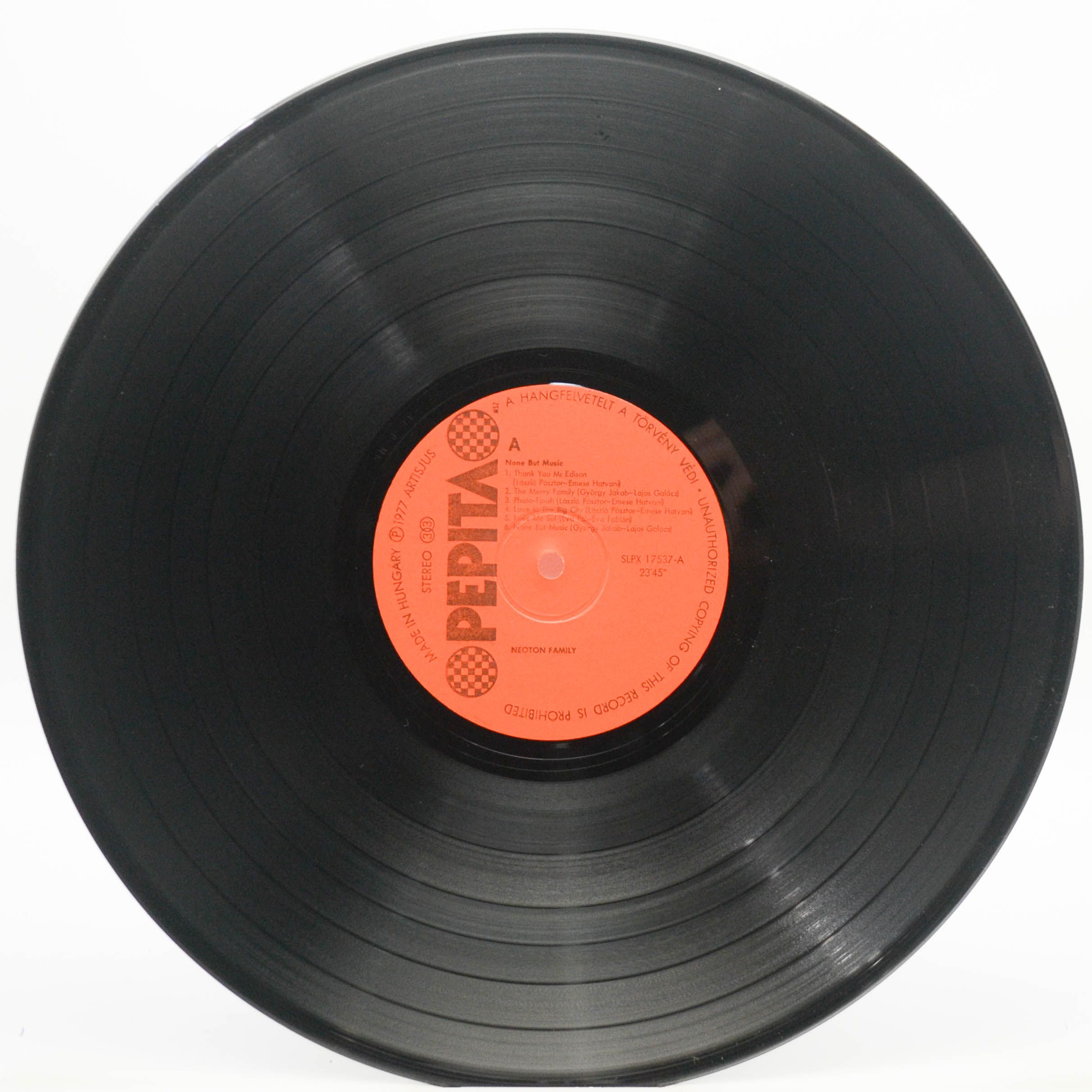 Neoton Família — Csak A Zene (1-st, Hungary), 1977