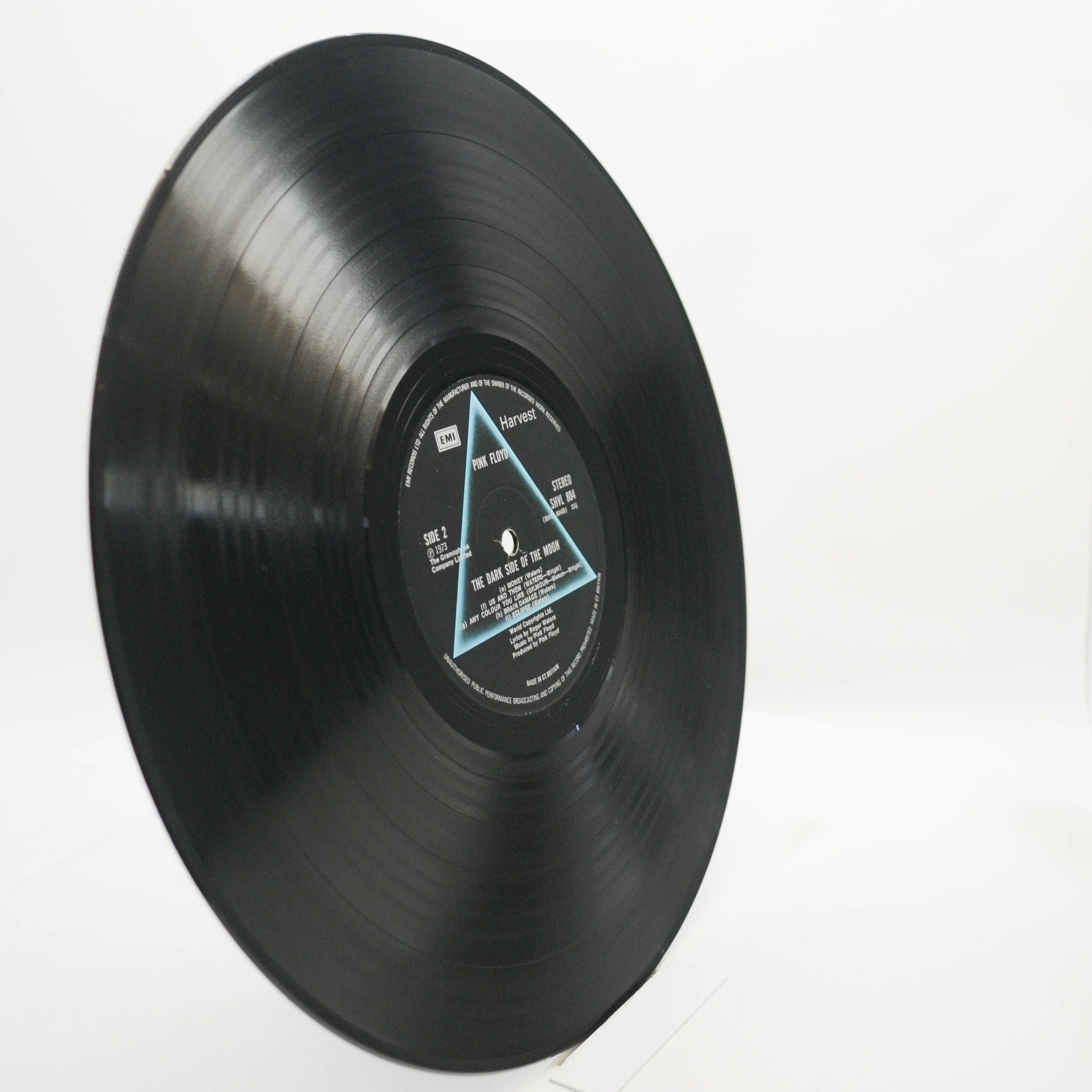 Pink Floyd — The Dark Side Of The Moon (UK), 1973