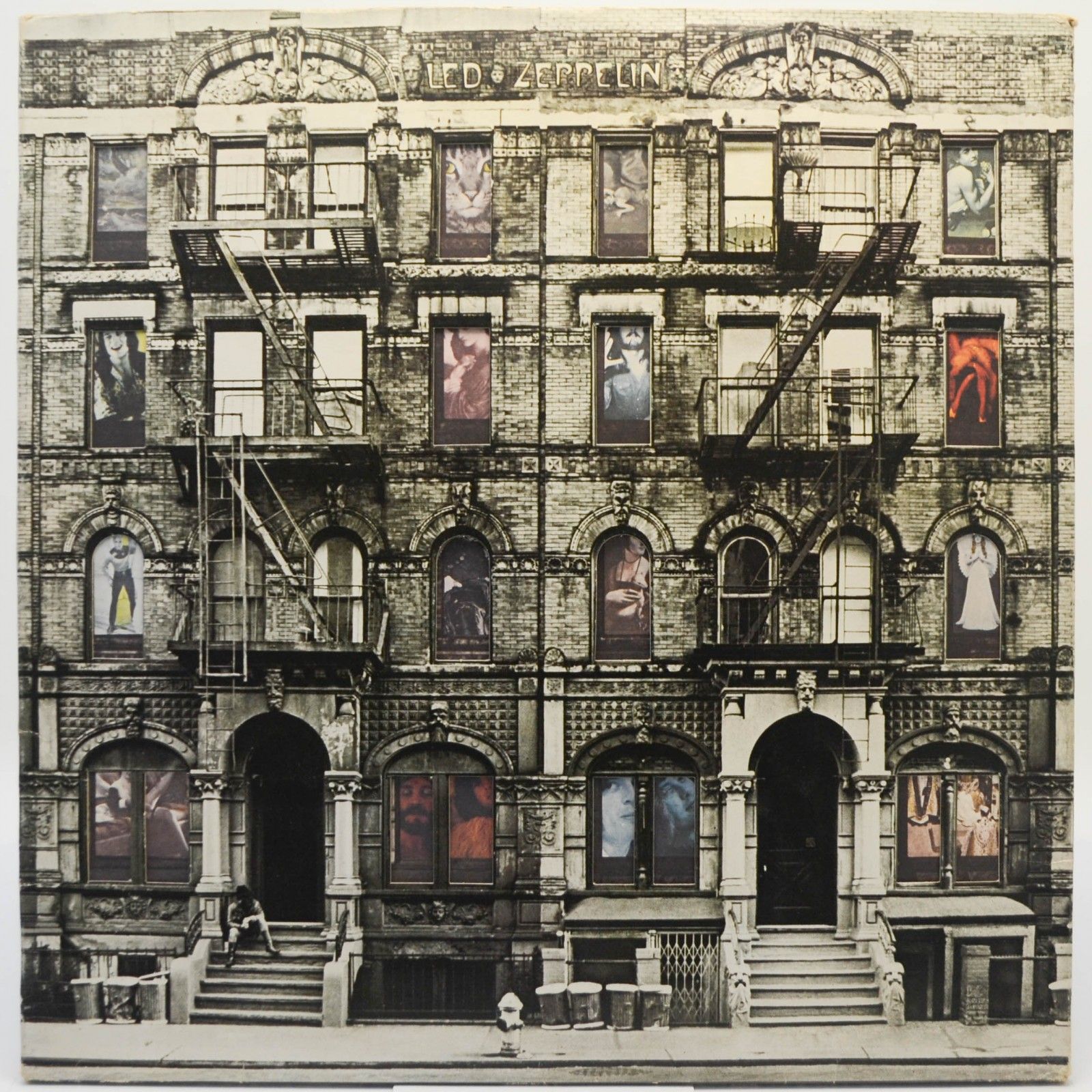 Led zeppelin physical. Лед Зеппелин physical Graffiti. Led Zeppelin - physical Graffiti (1975) LP. Led Zeppelin альбом physical Graffiti. CD led Zeppelin - physical Graffiti 1975.