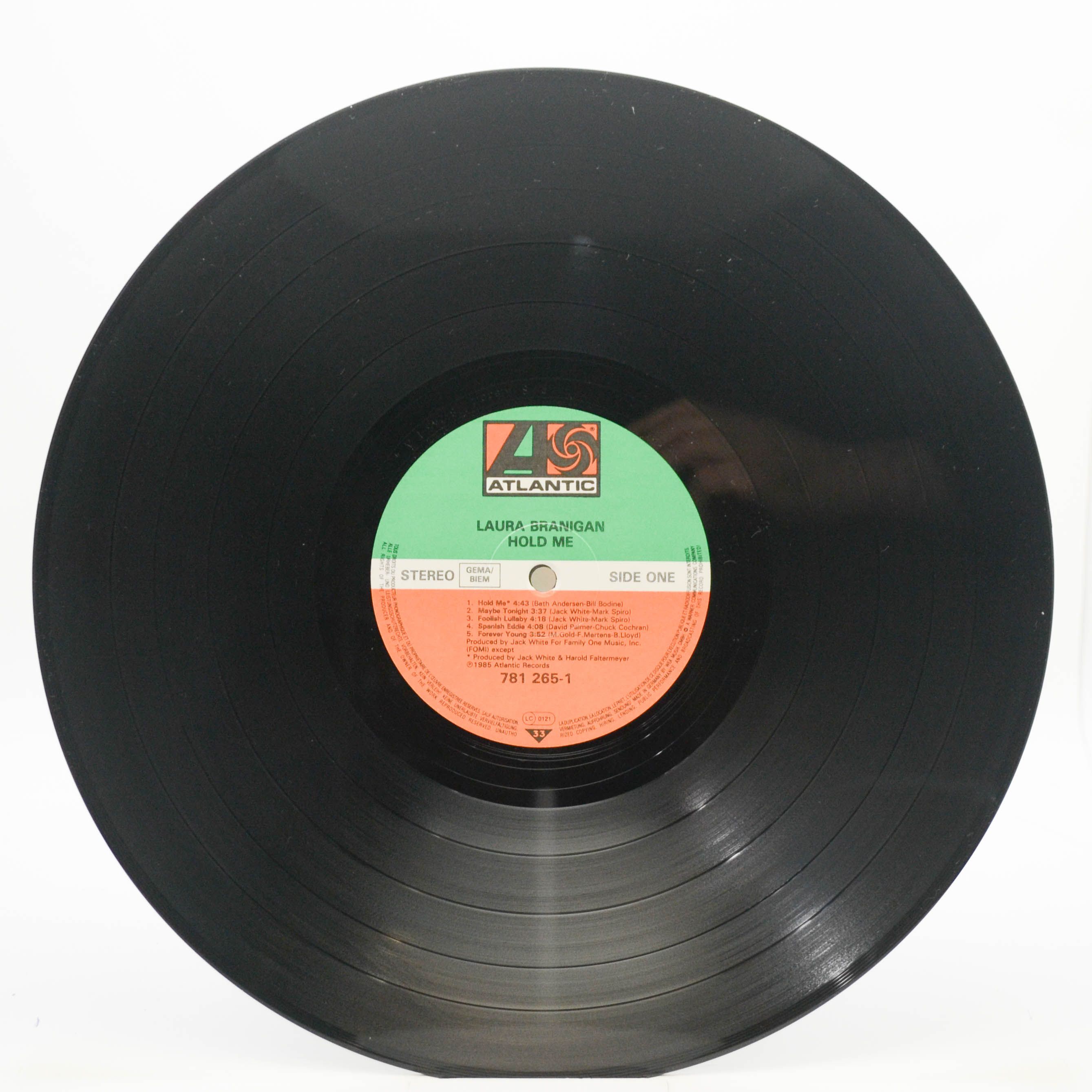 Laura Branigan — Hold Me, 1985