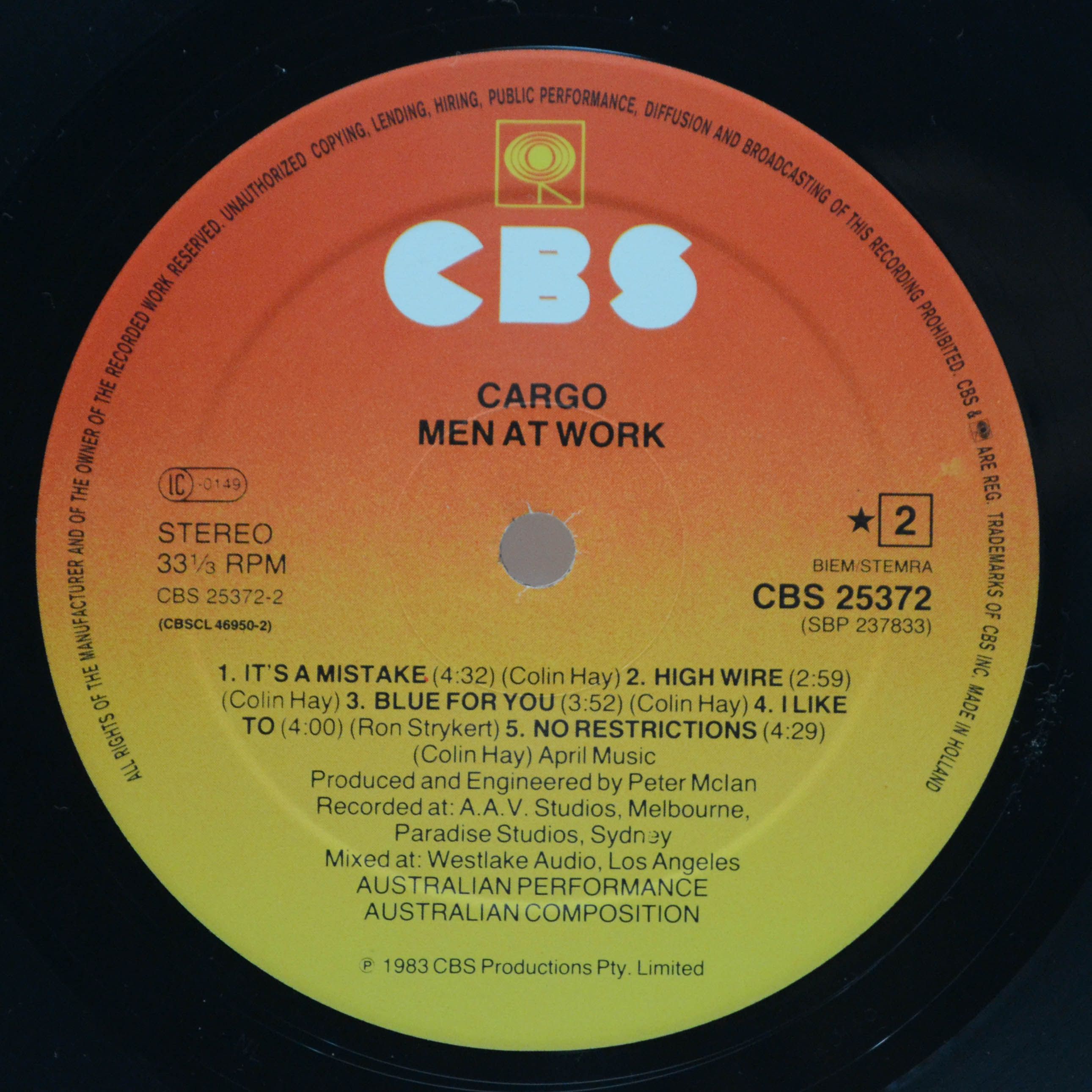 Виниловая пластинка Men At Work — Cargo, 1983