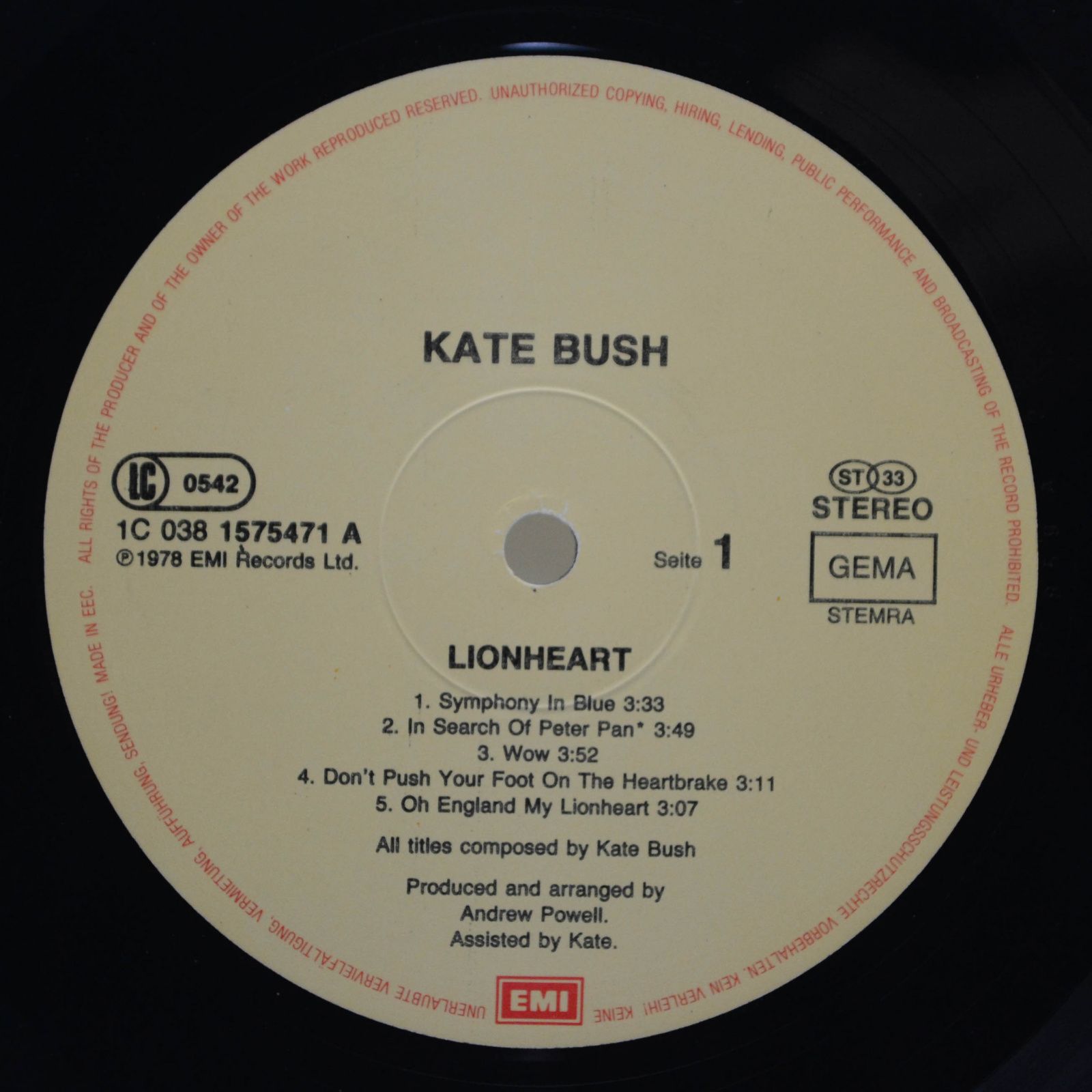Kate Bush — Lionheart, 1978