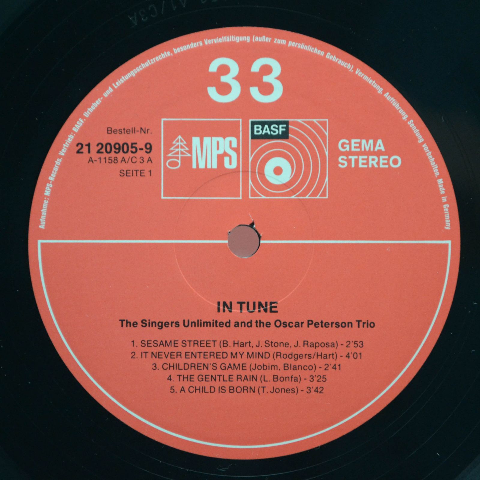Oscar Peterson Trio + The Singers Unlimited — In Tune, 1973