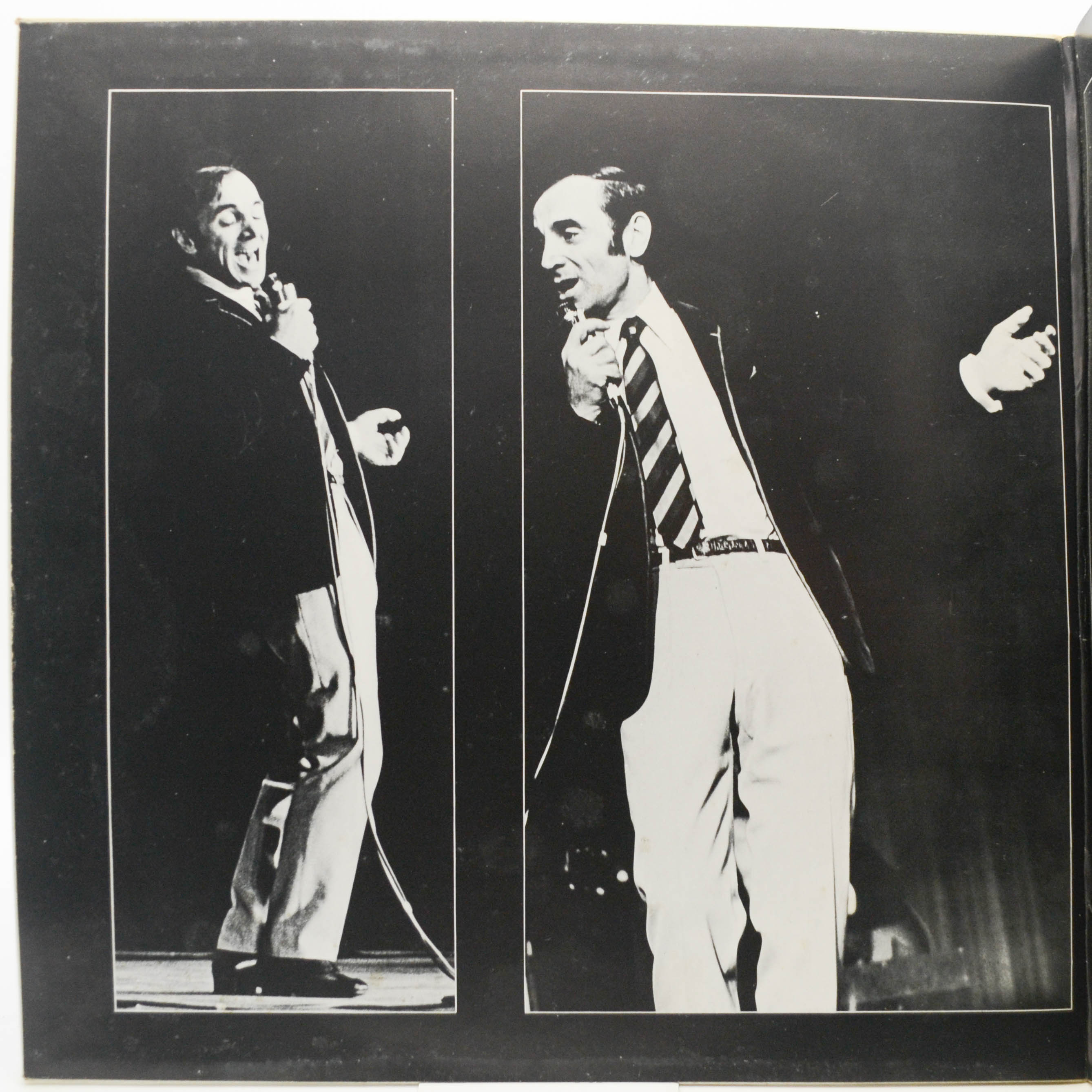 Виниловая пластинка Charles Aznavour — Face Au Public... (1-st, France), 1978
