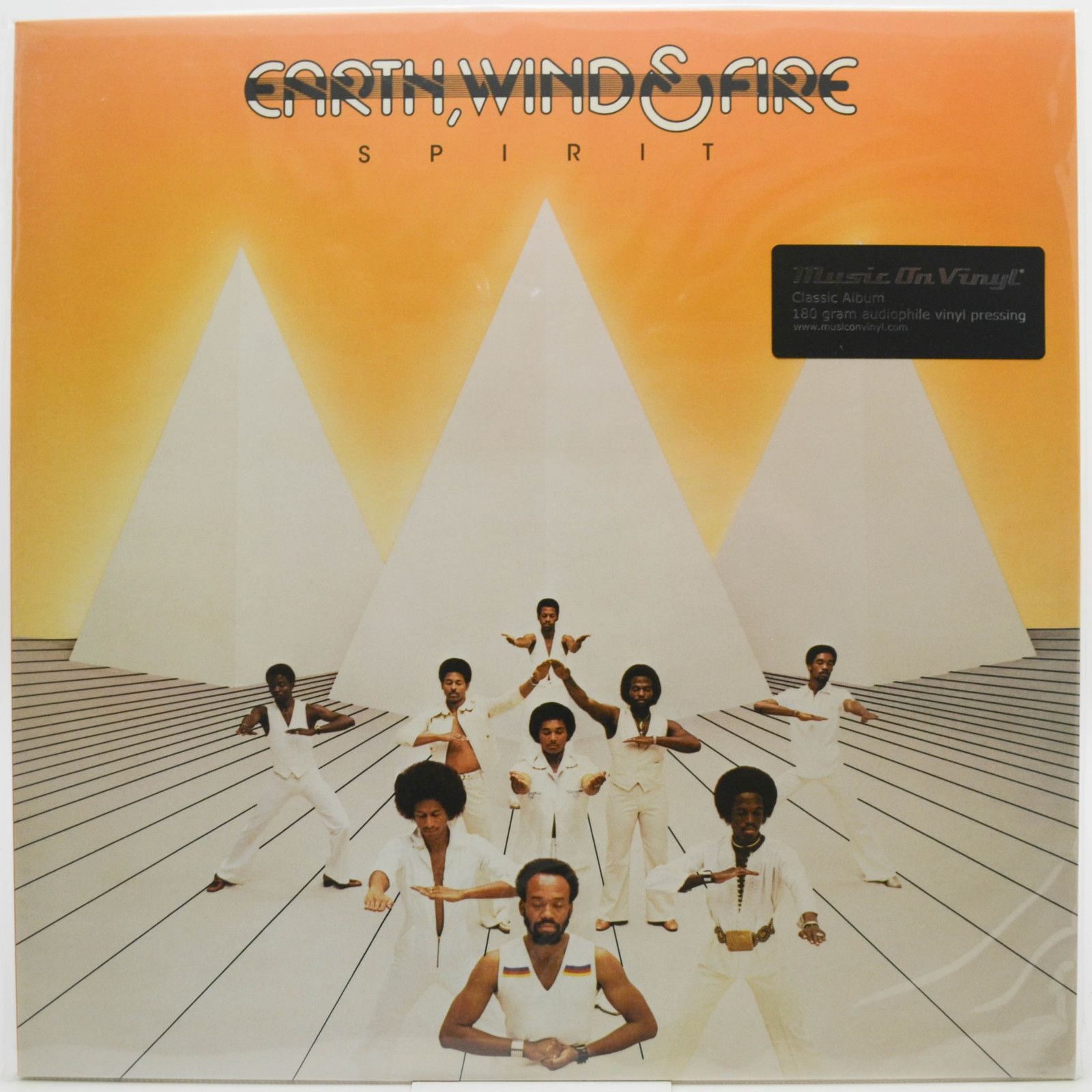 Earth, Wind & Fire — Spirit, 1976