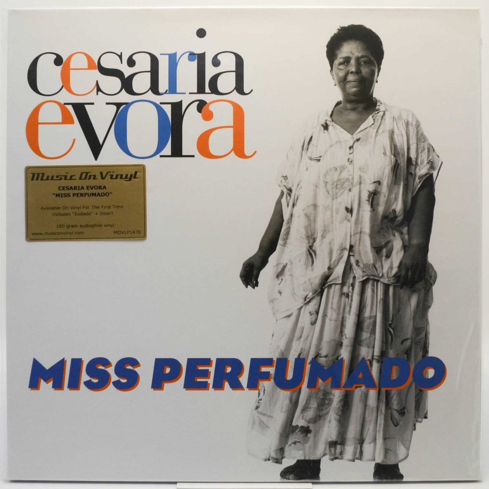 Cesaria Evora — Miss Perfumado, 1992