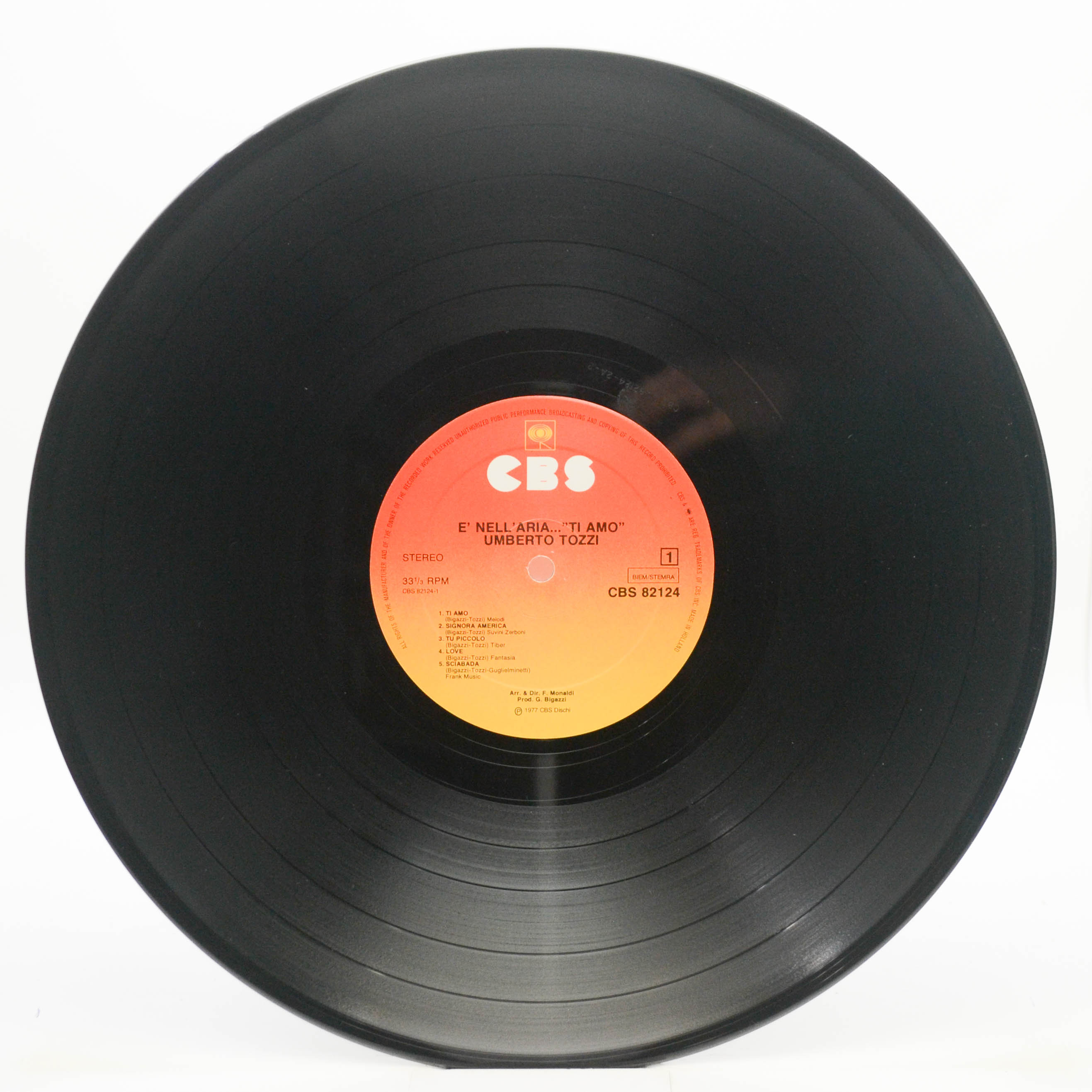 Umberto Tozzi — È Nell'Aria...Ti Amo, 1977