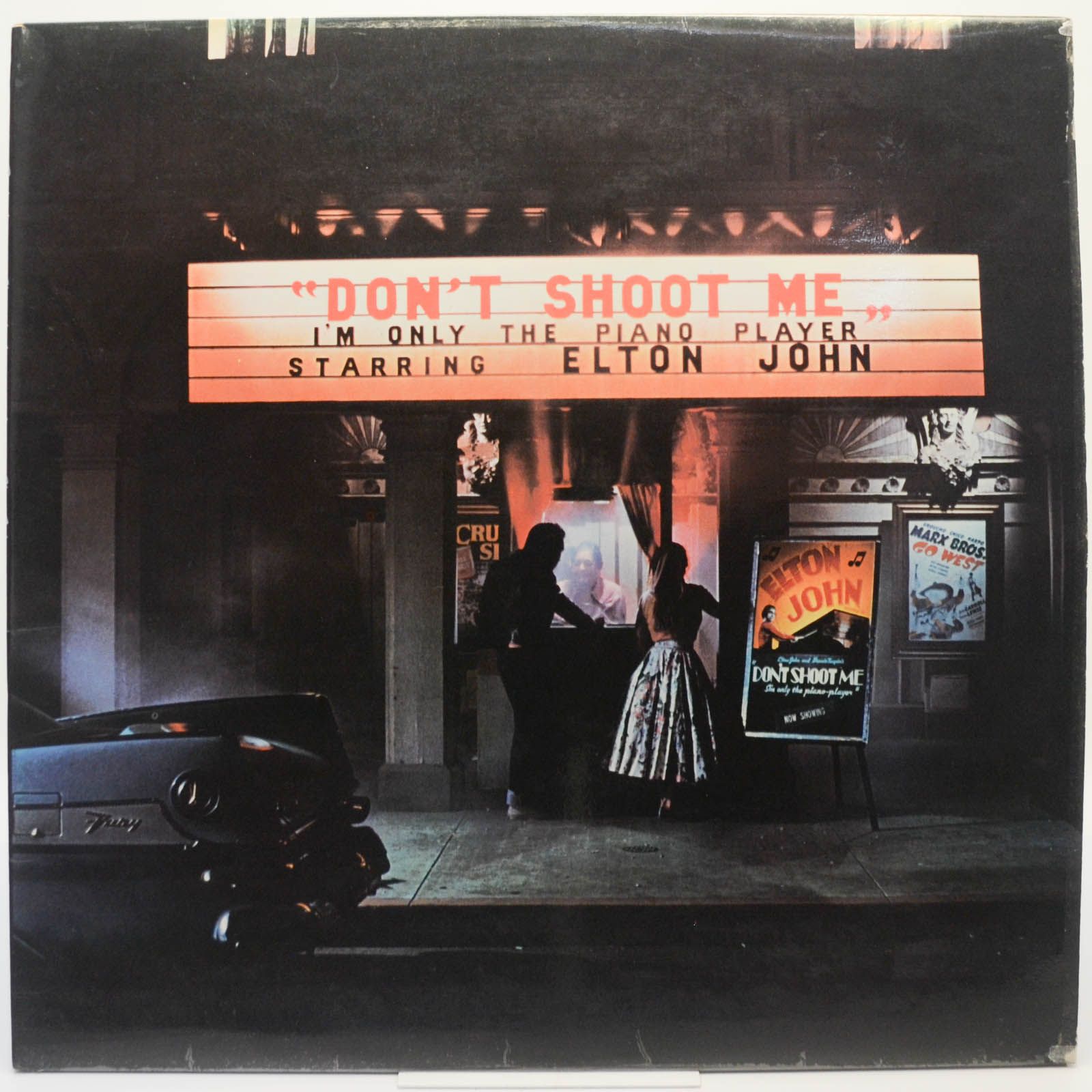 Elton John — Don't Shoot Me I'm Only The Piano Player (UK, booklet), 1972