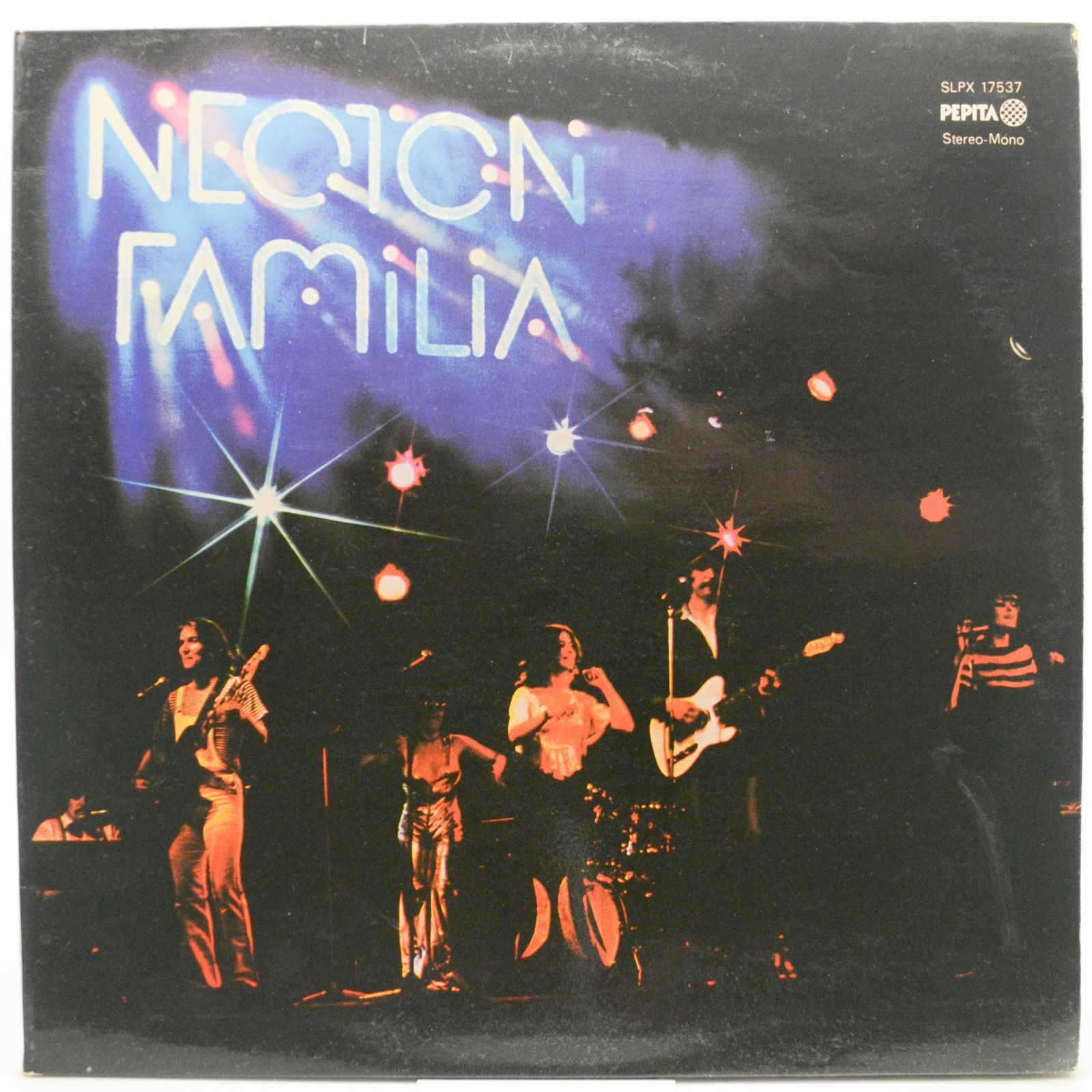 Neoton Família — Csak A Zene (1-st, Hungary), 1977