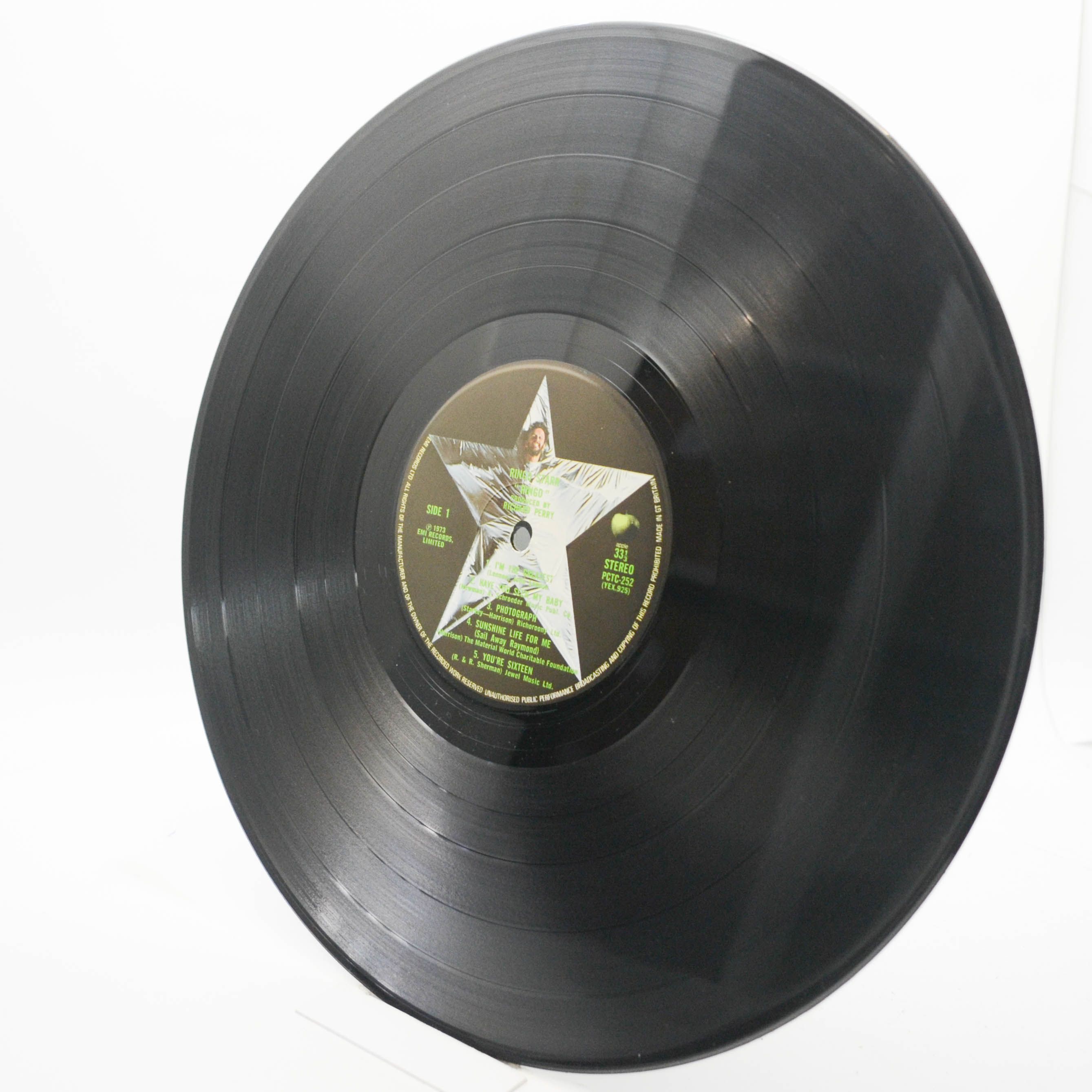 Ringo Starr — Ringo (1-st, UK, booklet), 1973