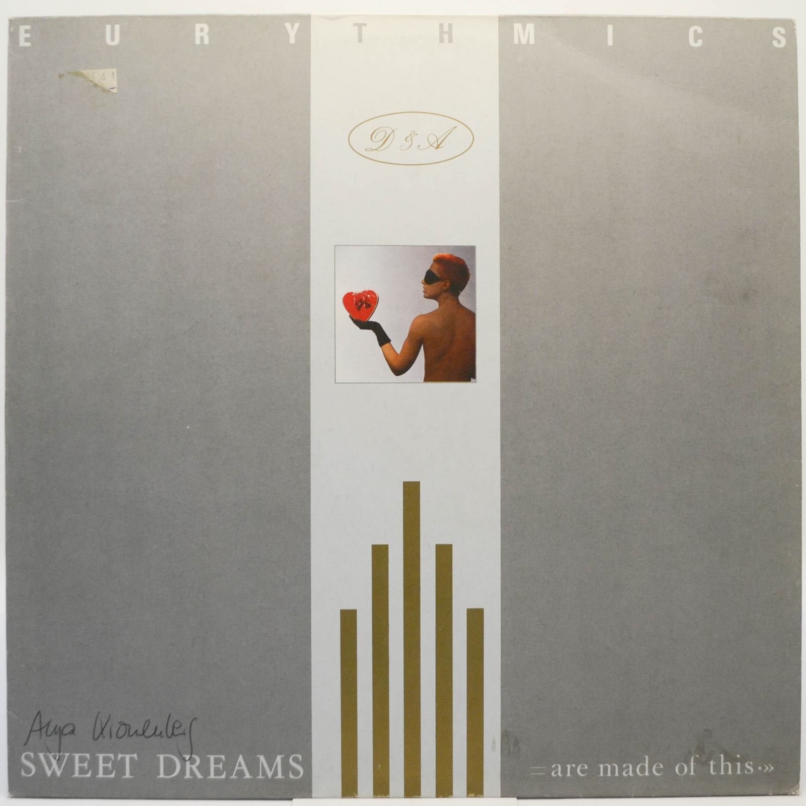 Eurythmics — Sweet Dreams (Are Made Of This), 1983