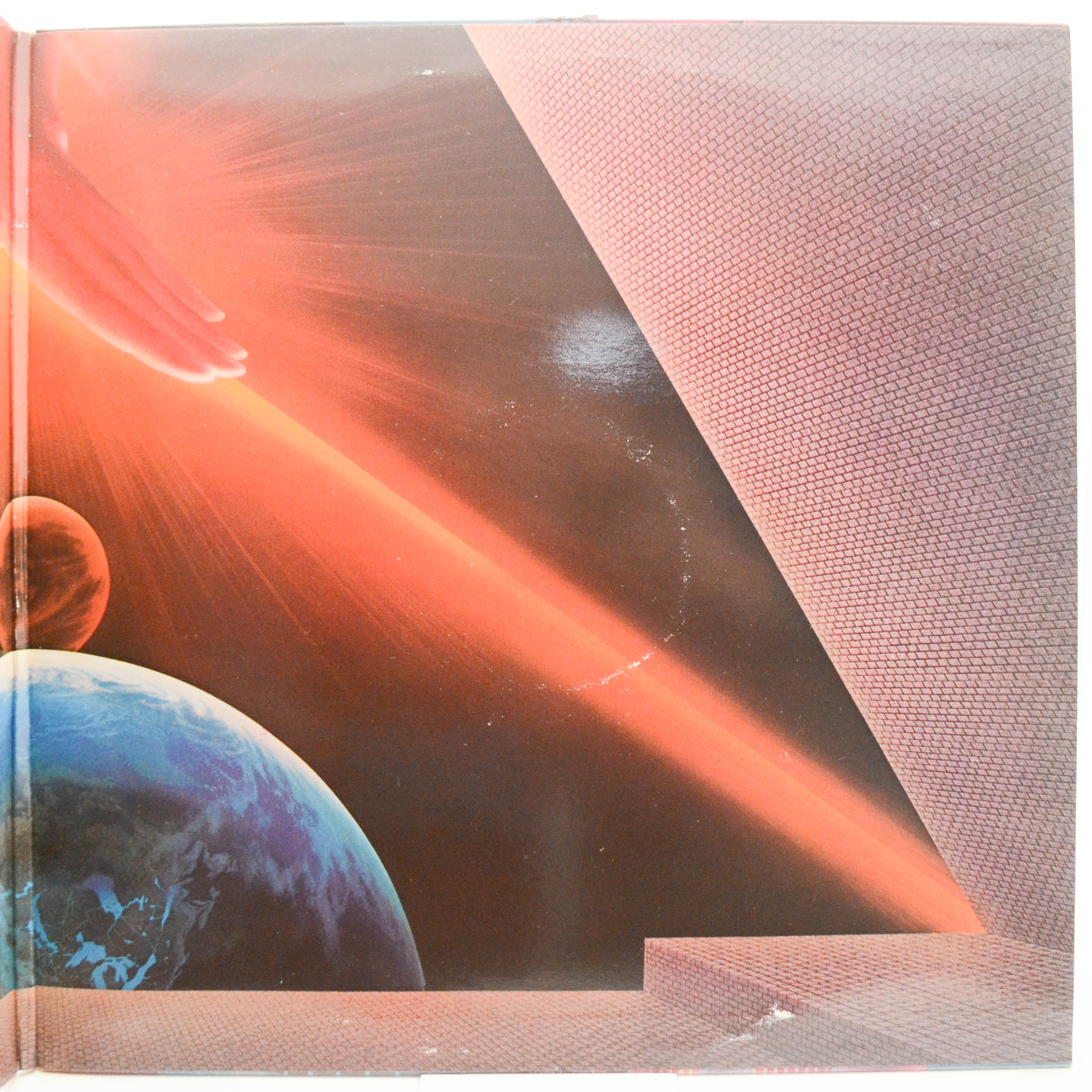 Earth, Wind & Fire — Raise!, 1981