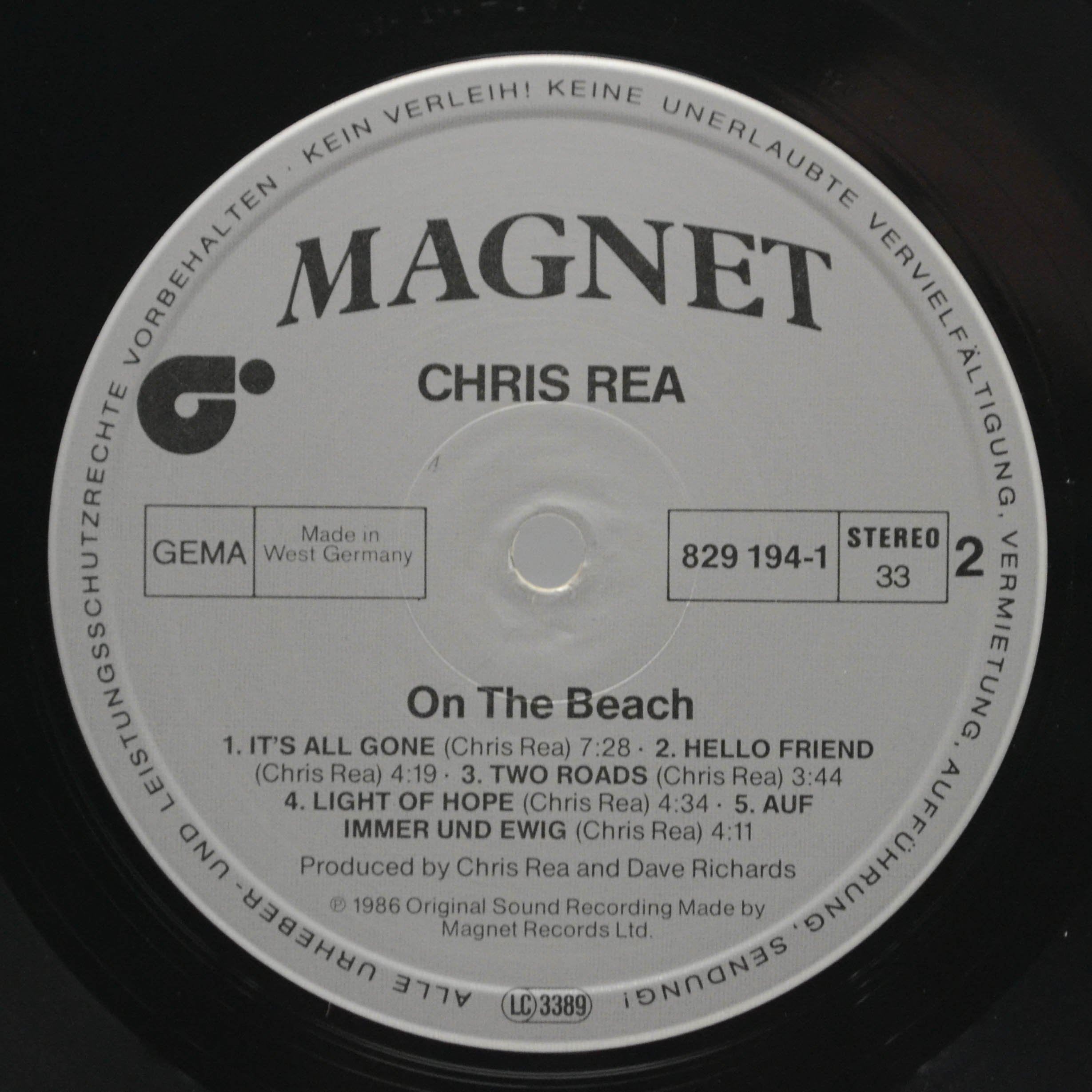Виниловая пластинка Chris Rea — On The Beach, 1986