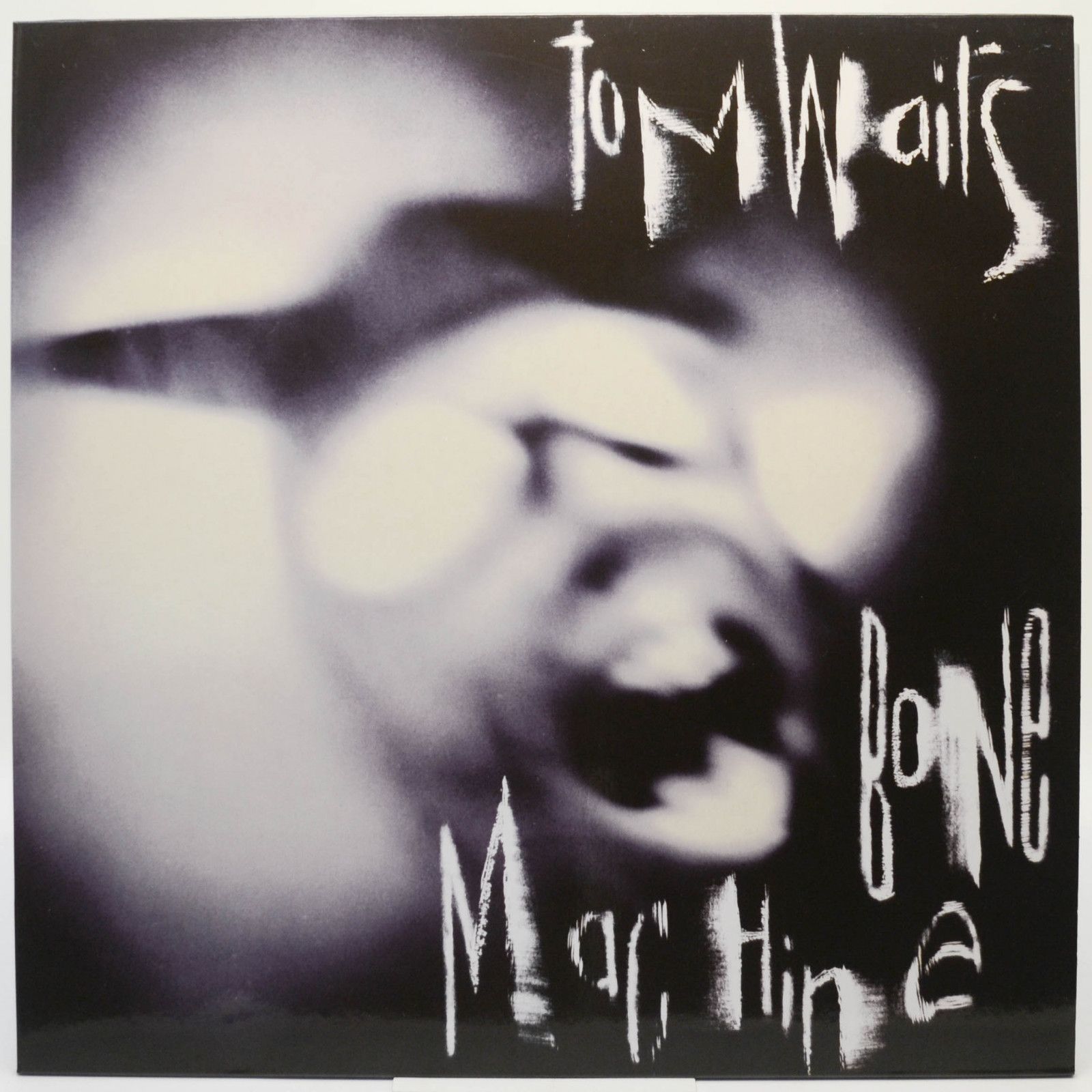 Tom Waits — Bone Machine, 1992