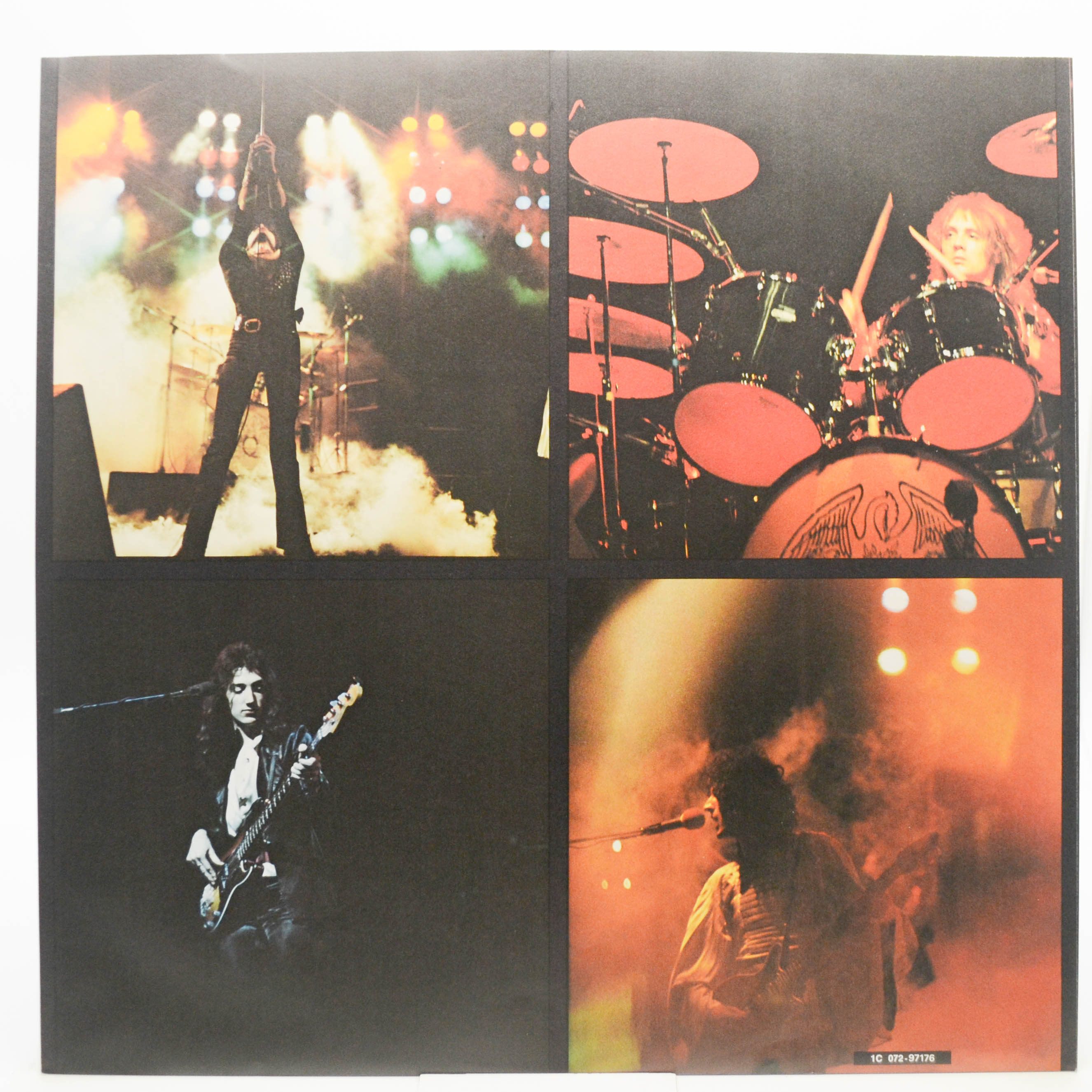 Queen — A Night At The Opera, 1975