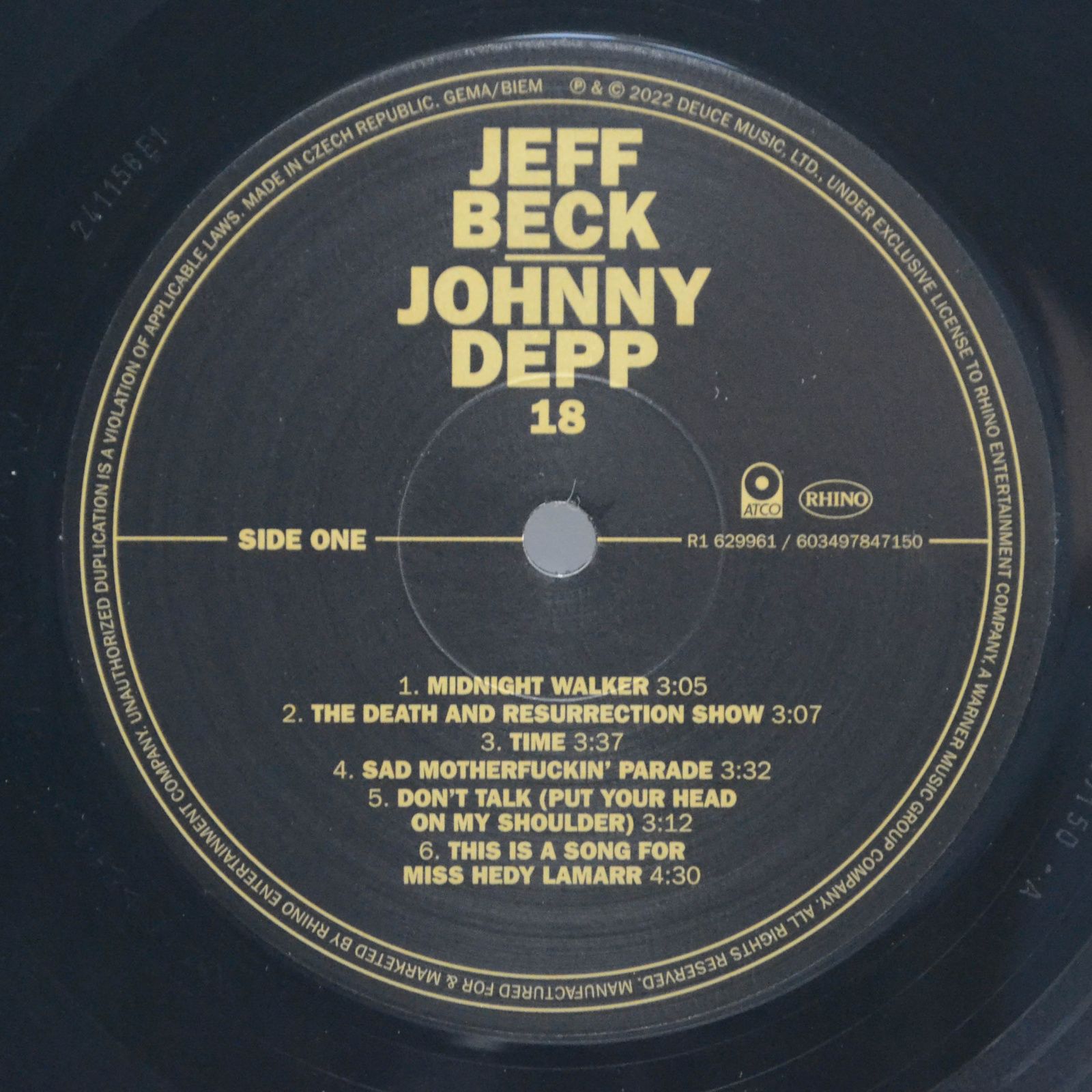 Jeff Beck - Johnny Depp — 18, 2022