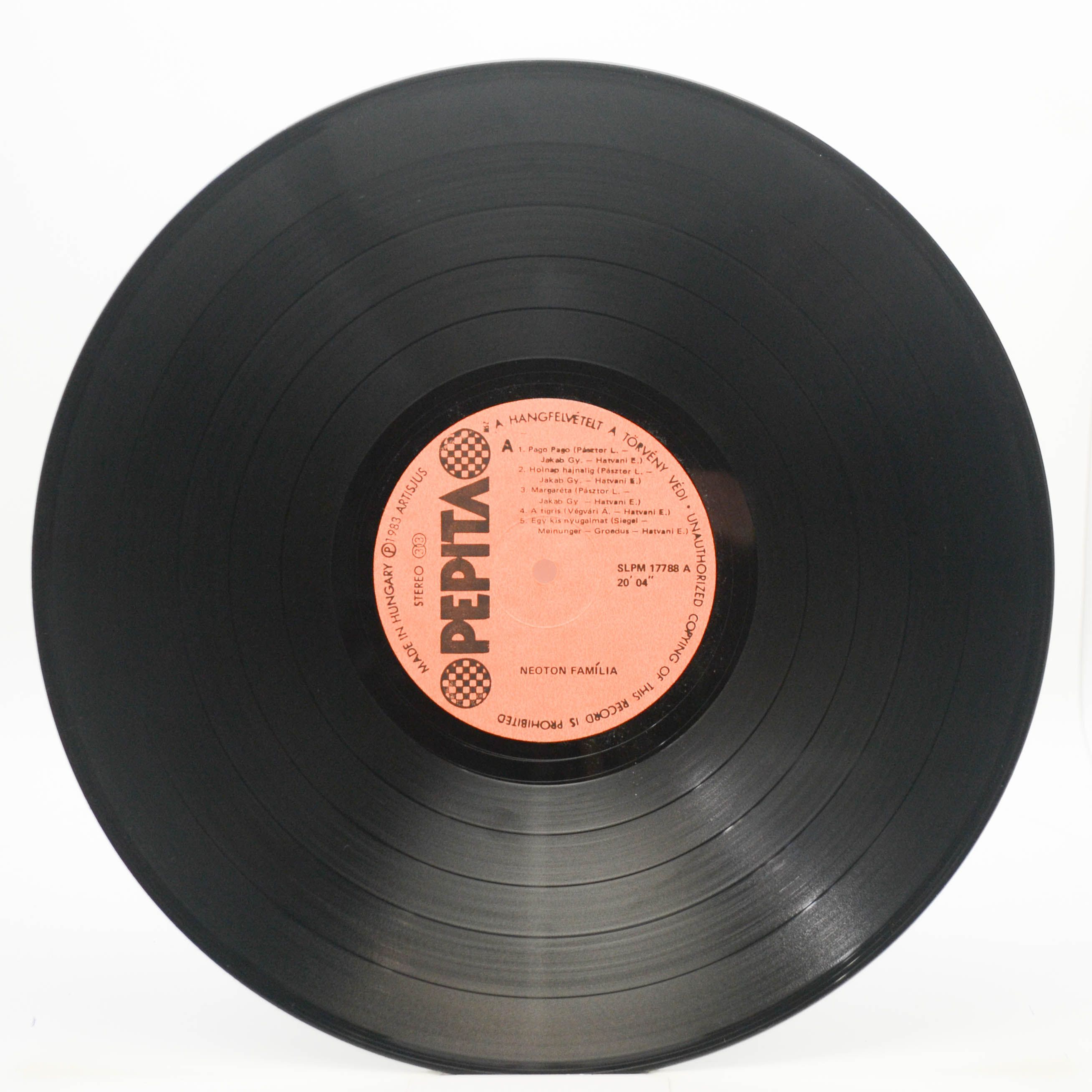 Neoton Familia — Neoton Familia (1-st, Hungary), 1983