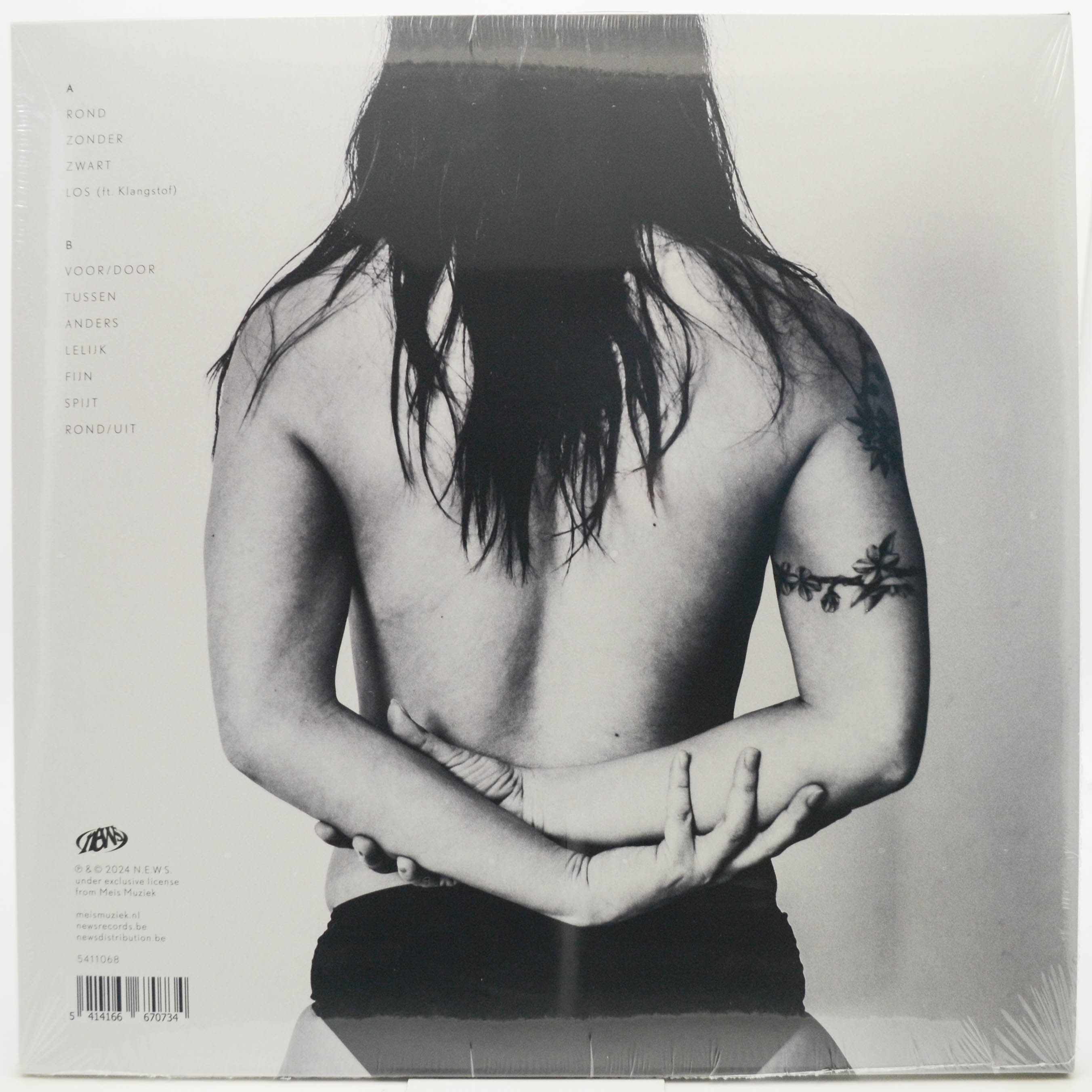 Meis — Zwart / Wit, 2024