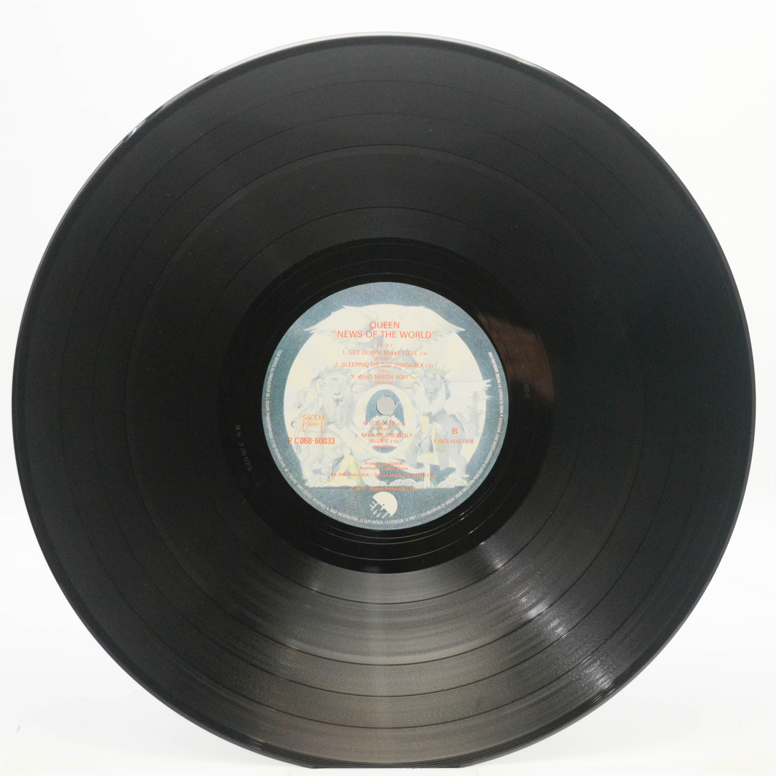 Queen — News Of The World, 1977