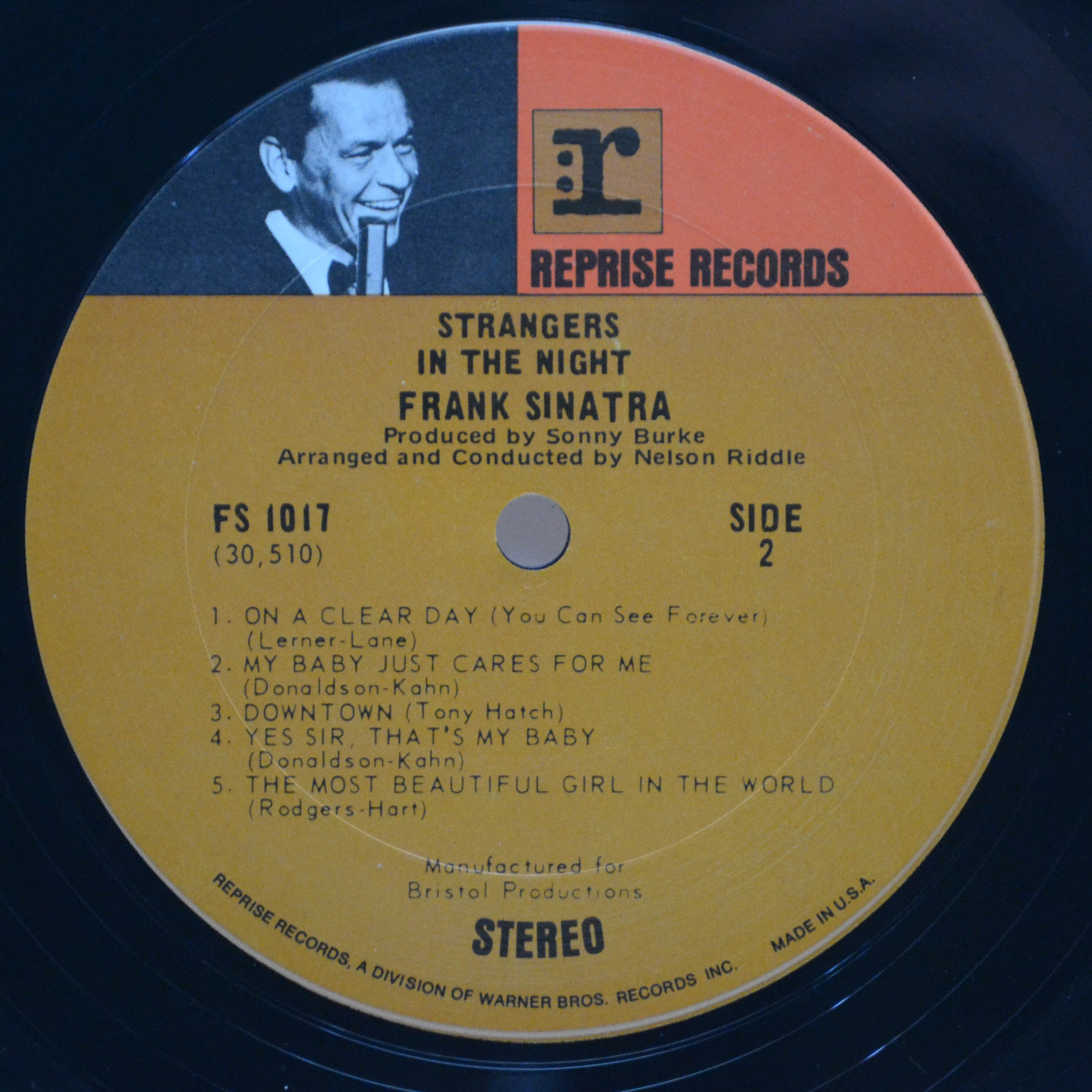 Frank Sinatra — Stranger's In The Night (1-st, USA), 1966