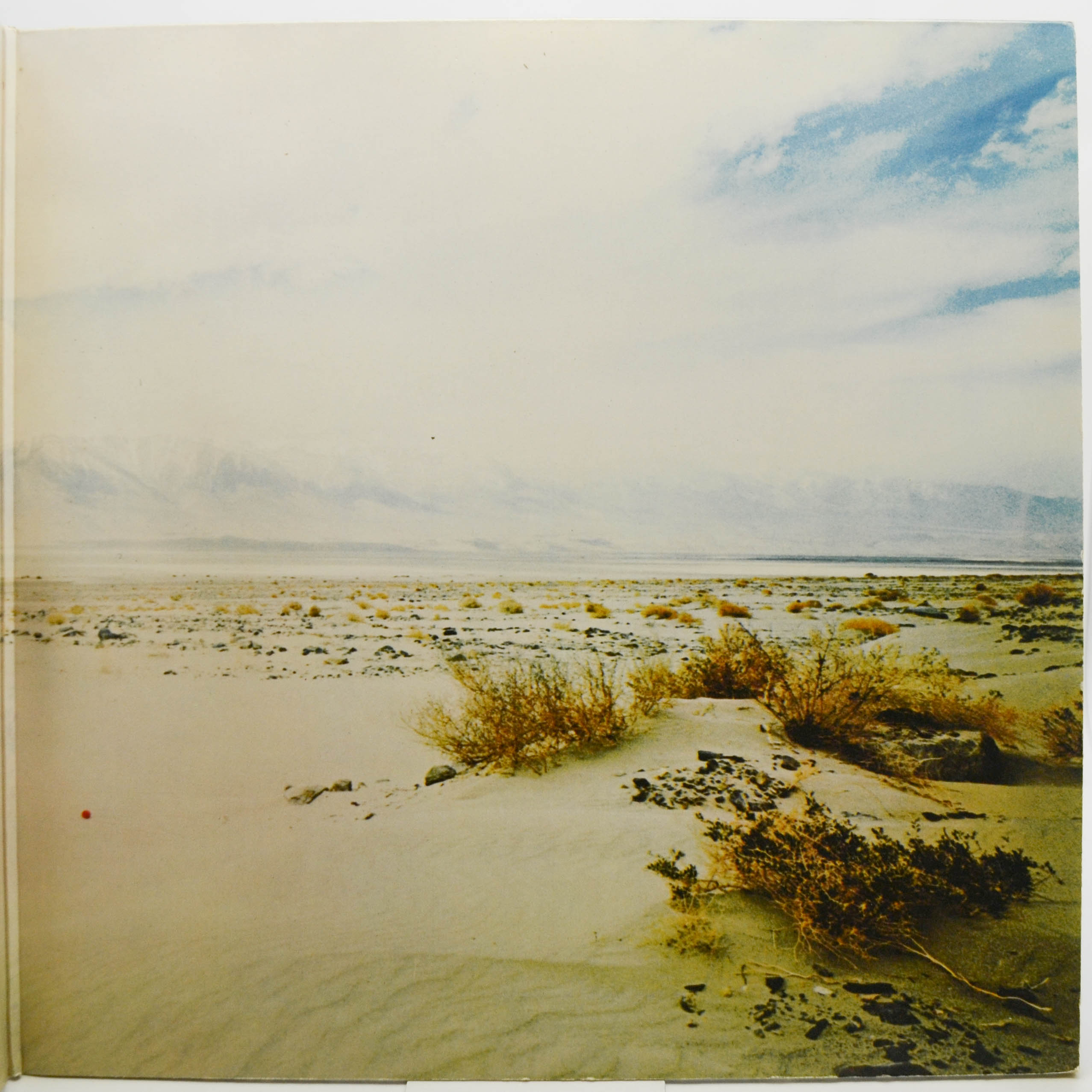 Wings — Venus And Mars (2 posters, 2 stickers), 1975