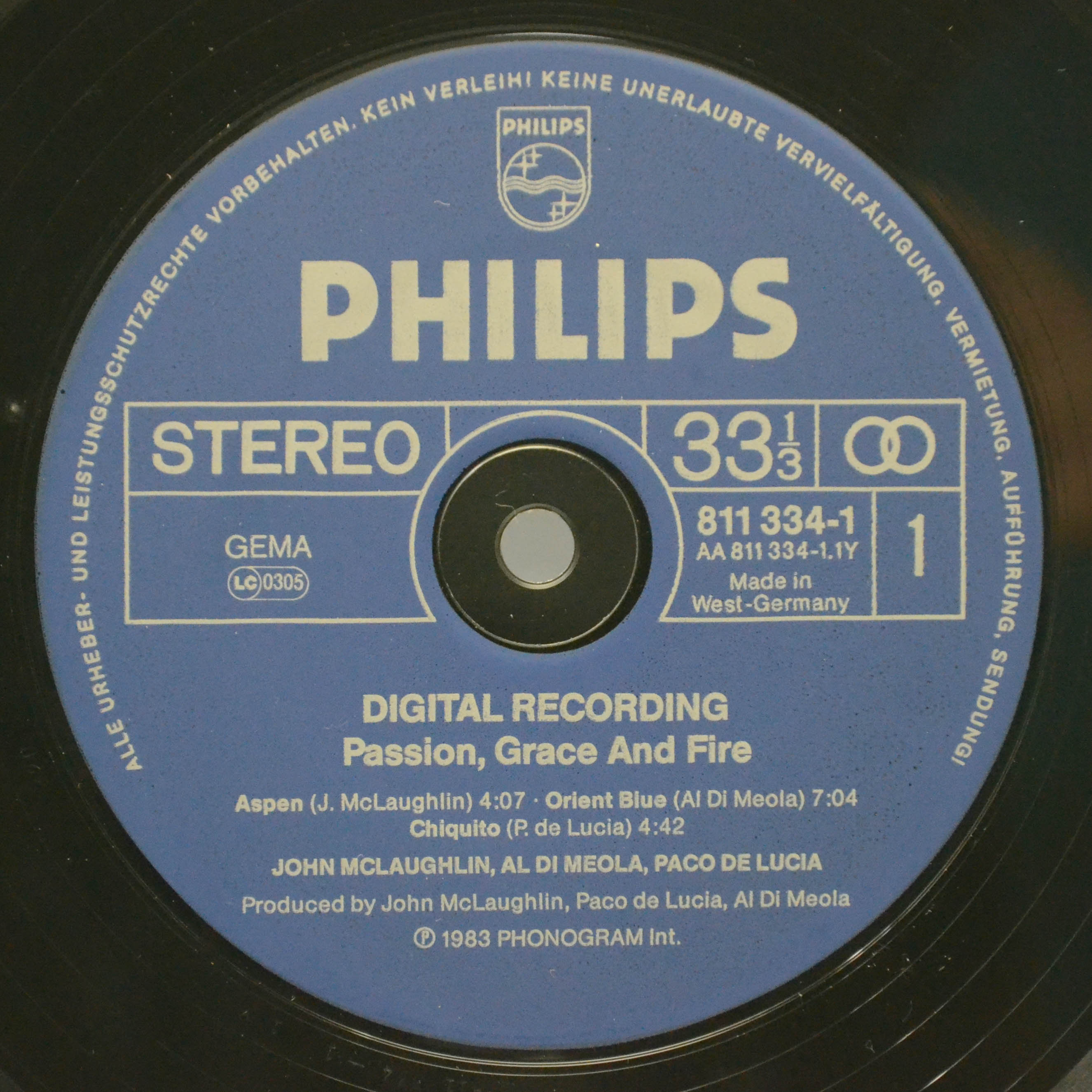 John McLaughlin - Al Di Meola - Paco De Lucía — Passion, Grace & Fire, 1983