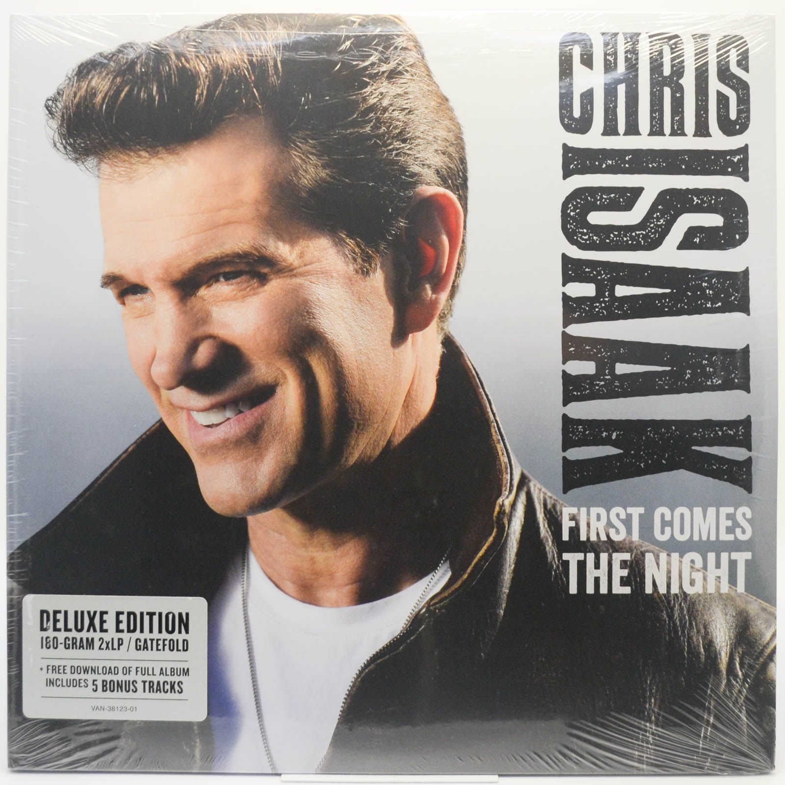 Chris Isaak — First Comes The Night (2LP, USA), 2015