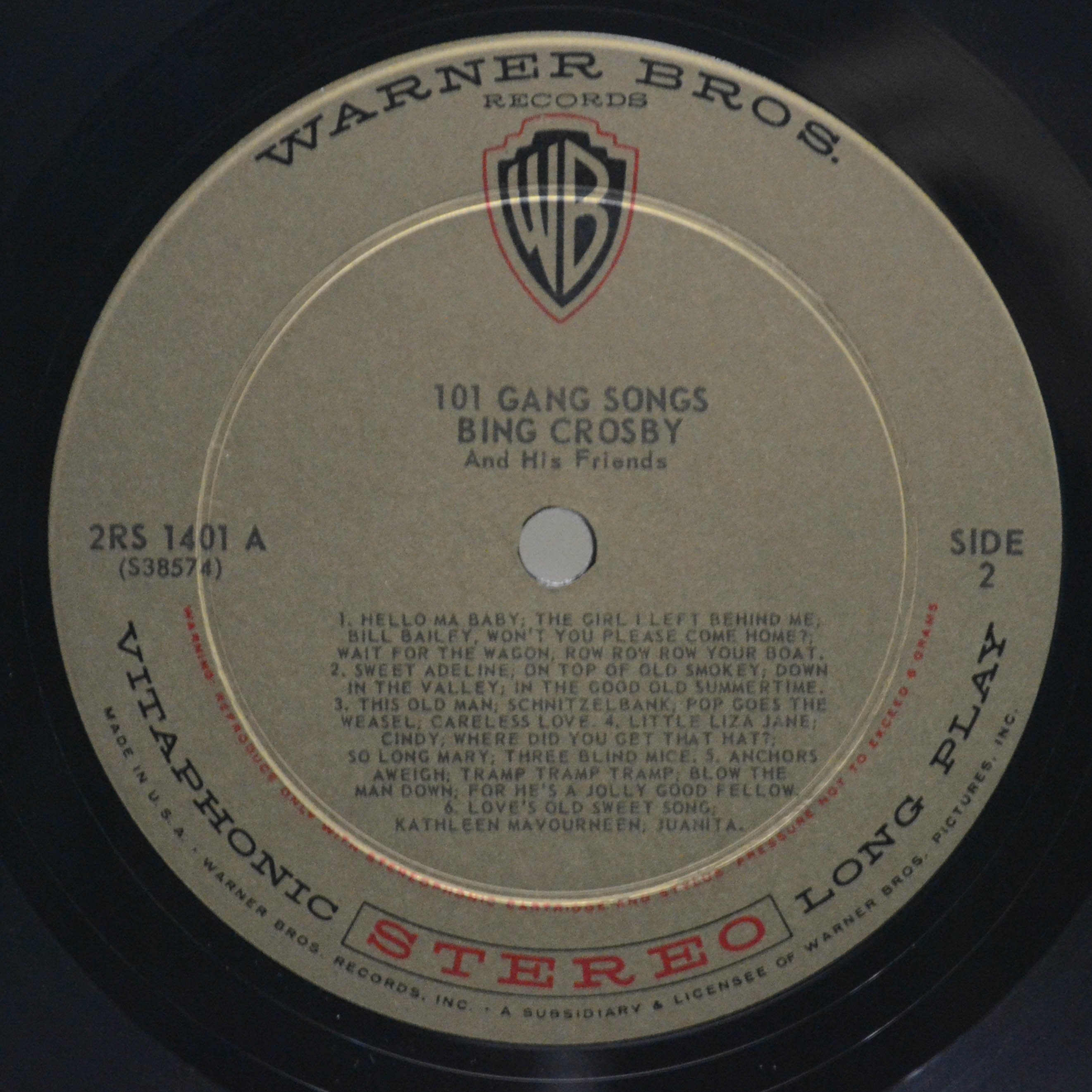 Виниловая пластинка Bing Crosby And His Friends — Join Bing In A Gang Sing Along (1-st, USA), 1961