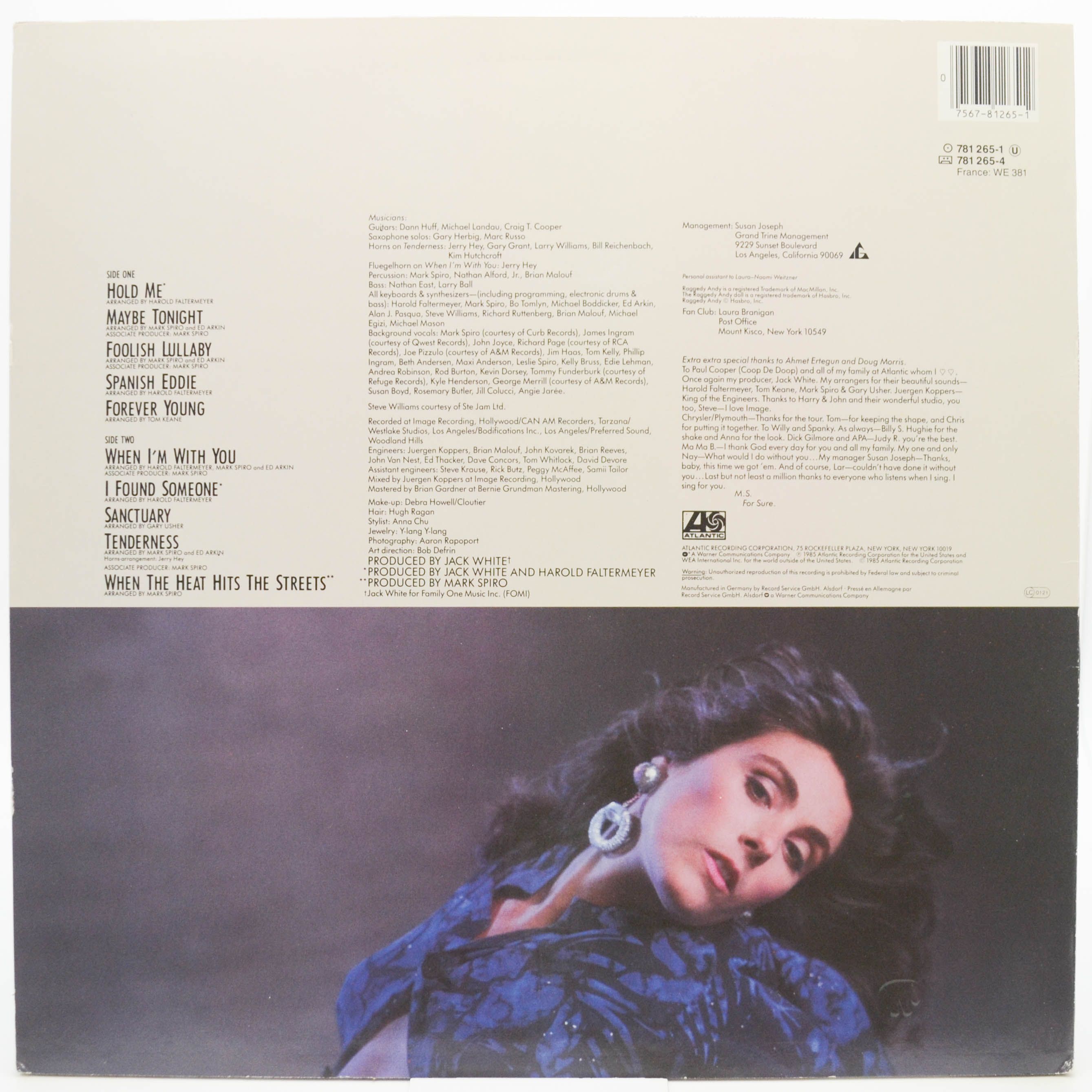 Laura Branigan — Hold Me, 1985