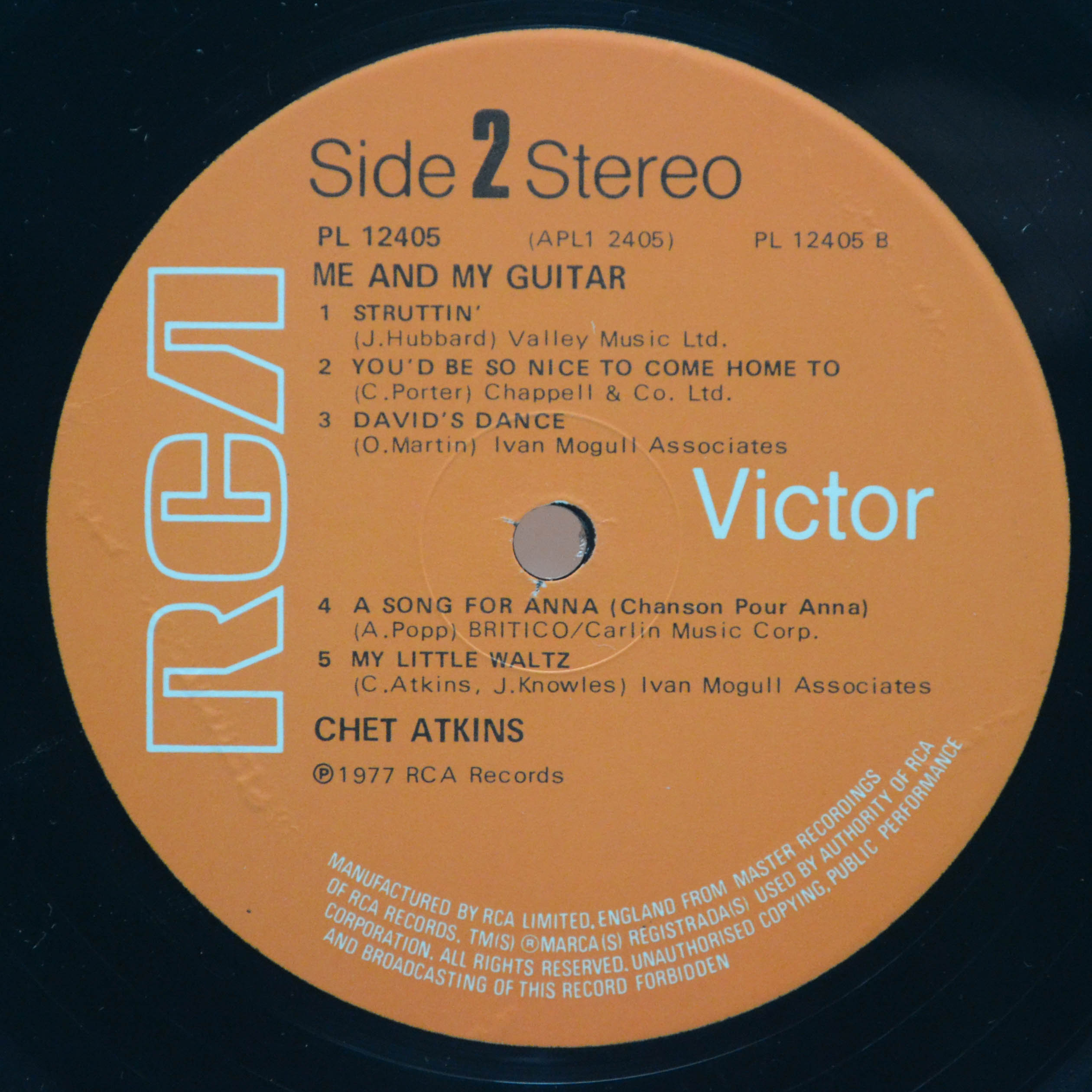 Chet Atkins — Me And My Guitar (UK), 1977