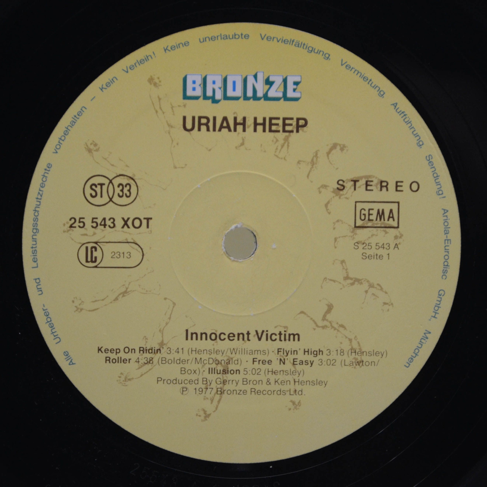 Uriah Heep — Innocent Victim, 1977
