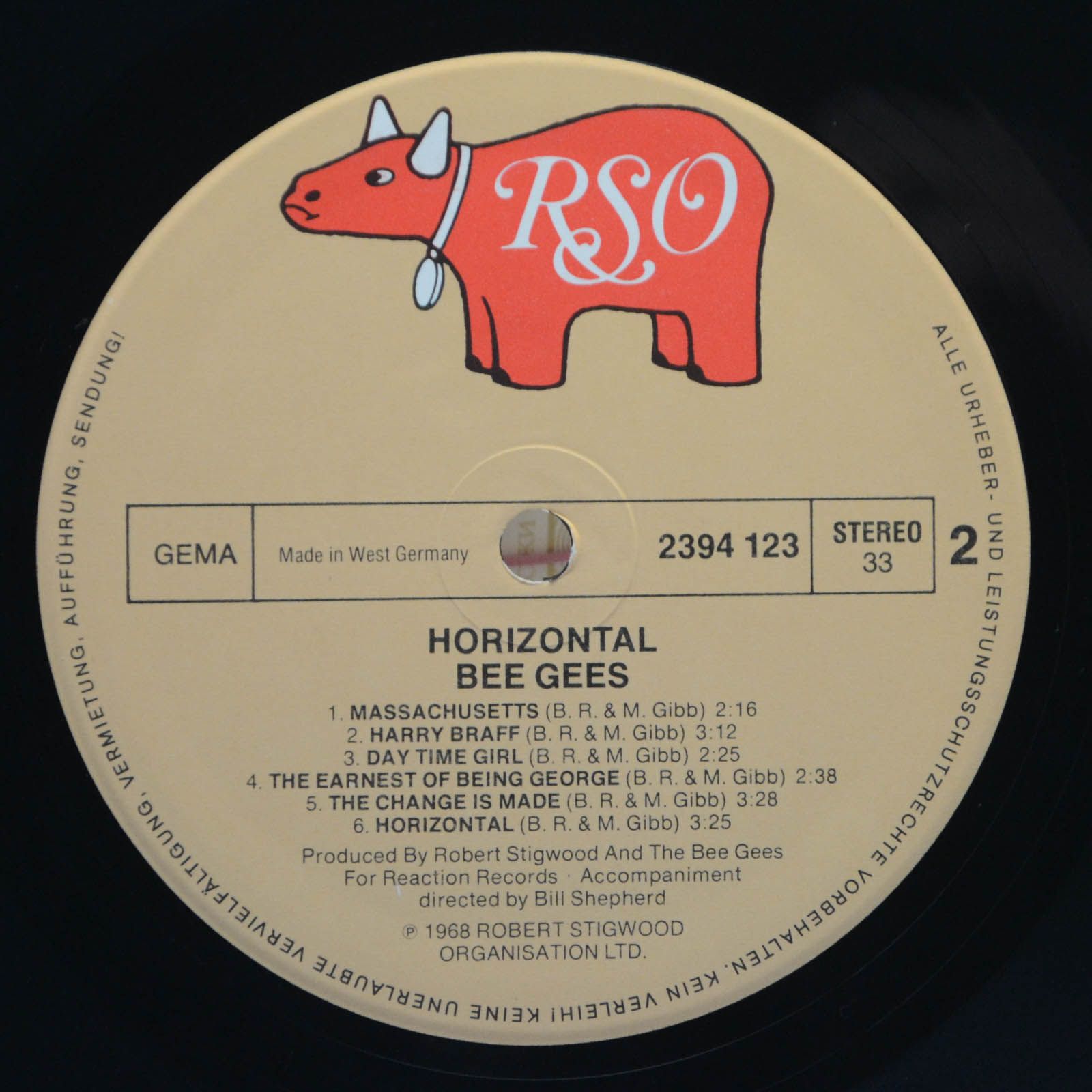 Bee Gees — Horizontal, 1968